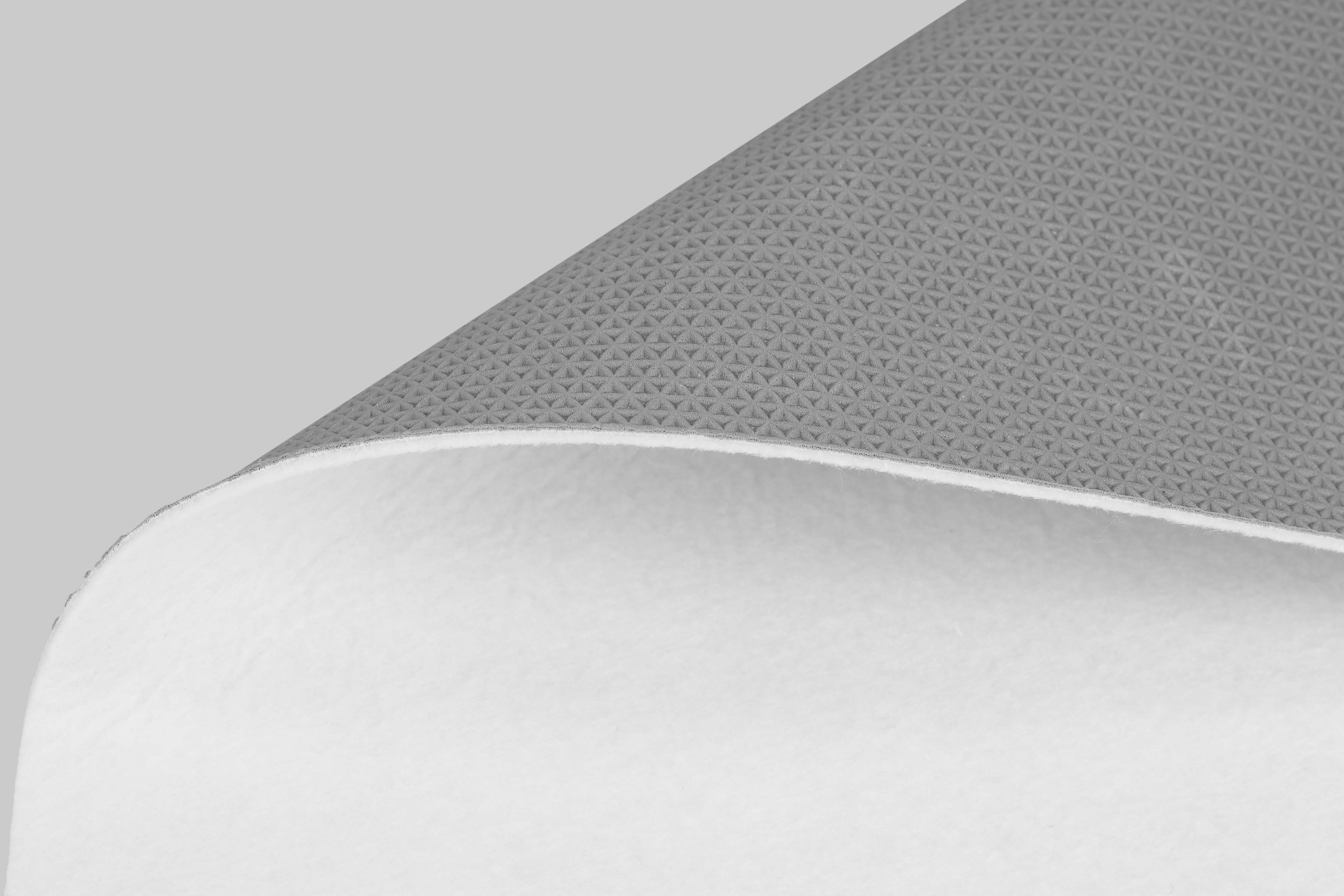 Carpet Non-Woven with anti-slip backing FR, +/- 1.000 g/m2
For subli transfer
+/- 300 g/m2 100% PES non-woven with +/- 700 g/m2 flexible anti-slip gelfoam backing
3,20 x +/- 25 m
